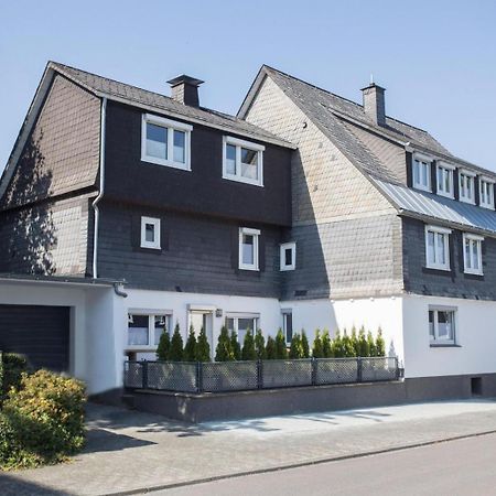 Vakantiehuis - 'Ferienhaus K17 Voor 18 Pers' - Kirchstrasse 17 | Winterberg Exterior photo